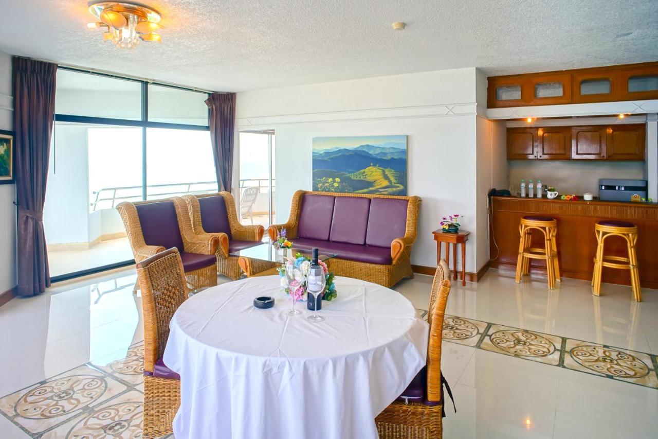 Markland Beach View Pattaya Extérieur photo